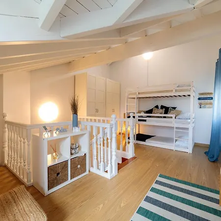 Capricho De Rovacias, Comillas, Cantabria 度假居 柯米拉斯