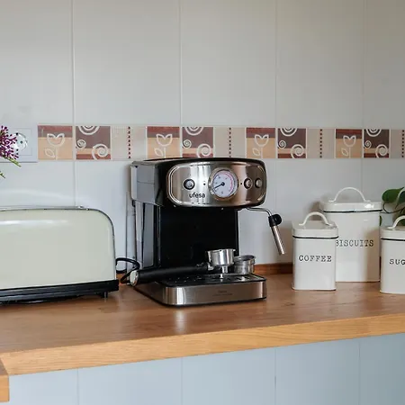 Semesterbostad Capricho De Rovacias, Comillas, Cantabria