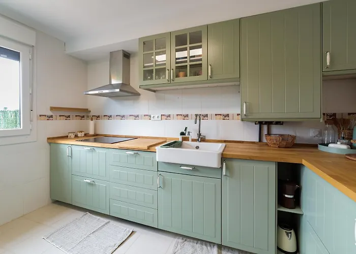 Casa de Férias Capricho De Rovacias, Comillas, Cantabria *