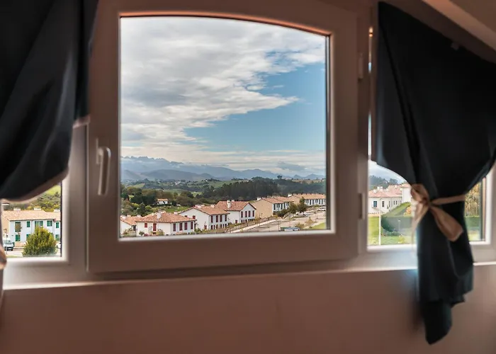 Capricho De Rovacias, Comillas, Cantabria * Comillas